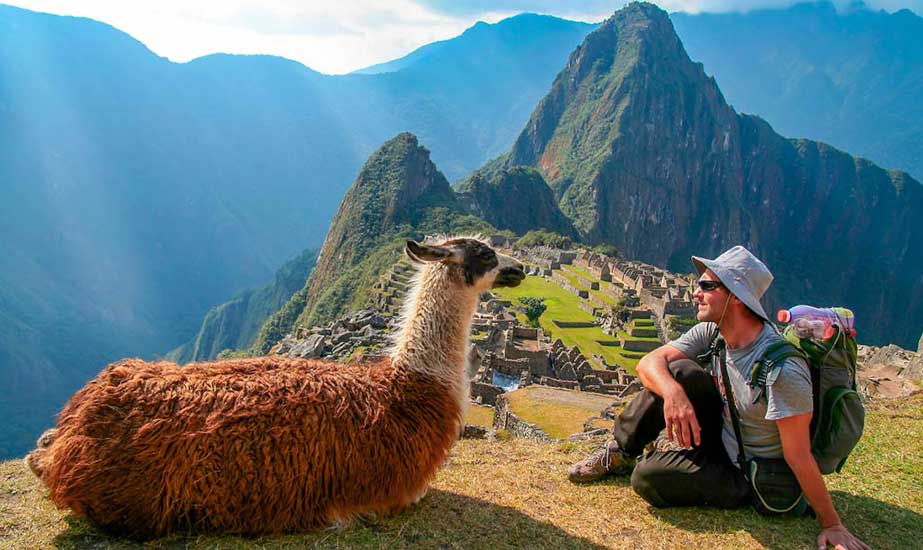 Day 13: AGUAS CALIENTES: MACHUPICCHU - CUSCO