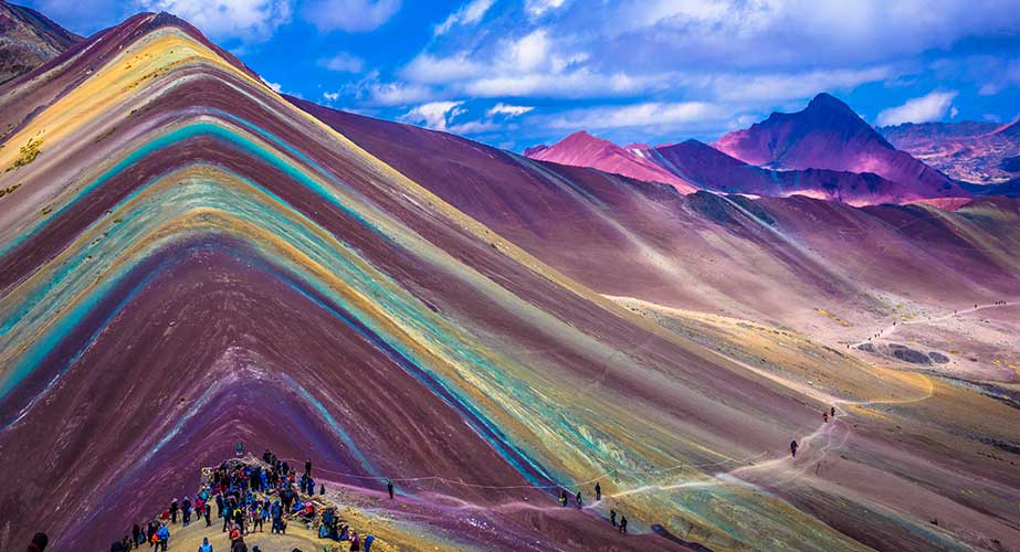 Day 14: CUSCO - RAINBOW MOUNTAIN FULL DAY