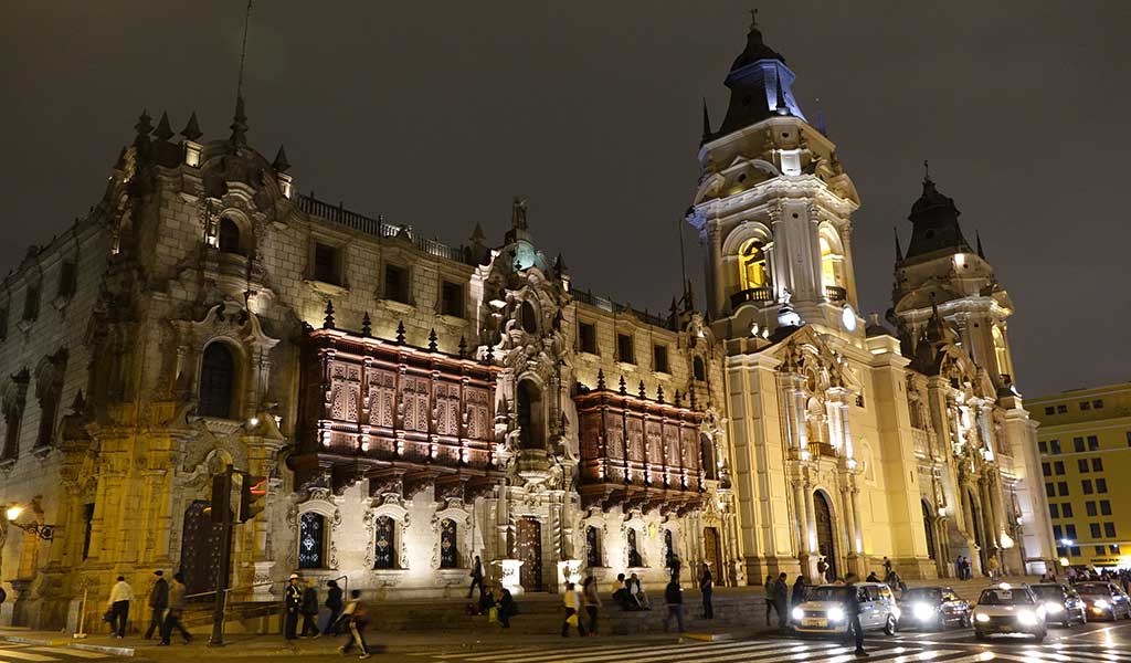 Day 1: LIMA: TRADITIONAL CITY TOUR